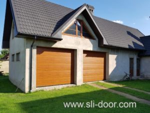 Гаражні ворота Хьорман Реноматік М-гофр, Поверхня Decocolor золотий дуб Гаражні ворота Хьорман золотий дуб